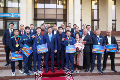 Награды за успех на мировых аренах