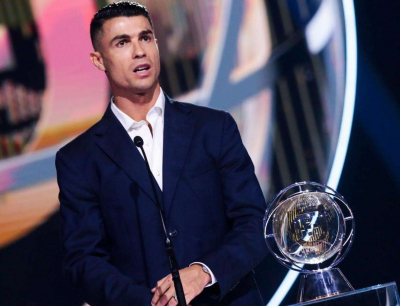 Роналду стал первым футболистом-миллиардером в мире