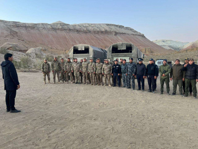 Потерявшихся в горах граждан Латвии нашли полицейские в области Жетысу