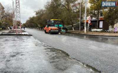 Дорожные работы в дождь удивили актюбинцев