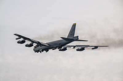 В&nbsp;Калифорнии разбился американский стратегический бомбардировщик B-52