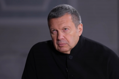 Соловьев назвал трудностями перевода оскорбления в адрес Мелони