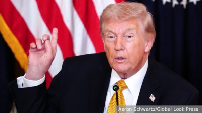 Трамп проголосовал по почте, несмотря на критику