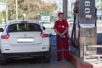 Владельцы АЗС возьмутся за пистолеты. Цены на бензин охлаждают