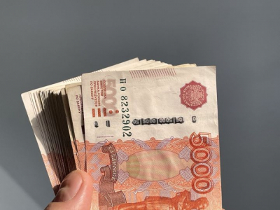 Сомнение спасло сбережения: 89-летняя челнинка едва не лишилась 200 тысяч рублей