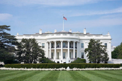 Политолог оценил влияние поездки Карла III на кризис между США и Европой